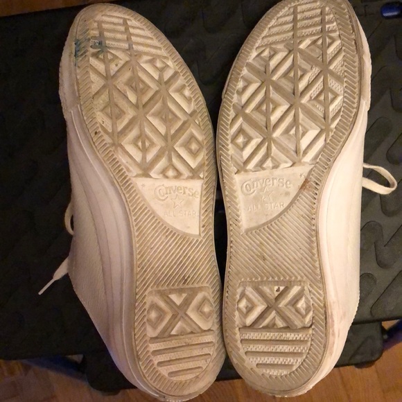 Converse - Picture 2 of 5